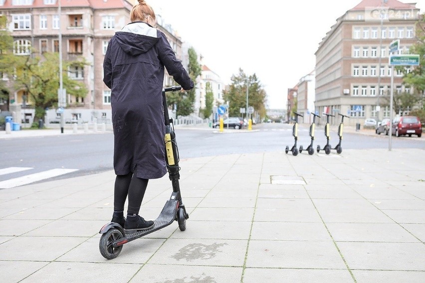 Pierwsza szczecińska masa hulajnogowa, liczenie rowerów. Jak zrównoważyć transport w Szczecinie?