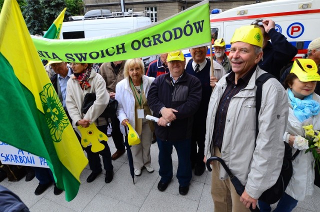 Będzie wielki protest działkowców? Na wrzesień w Warszawie planowana jest manifestacja kilkudziesięciu tysięcy członków Polskiego Związku Działkowców/zdjęcie ilustracyjne