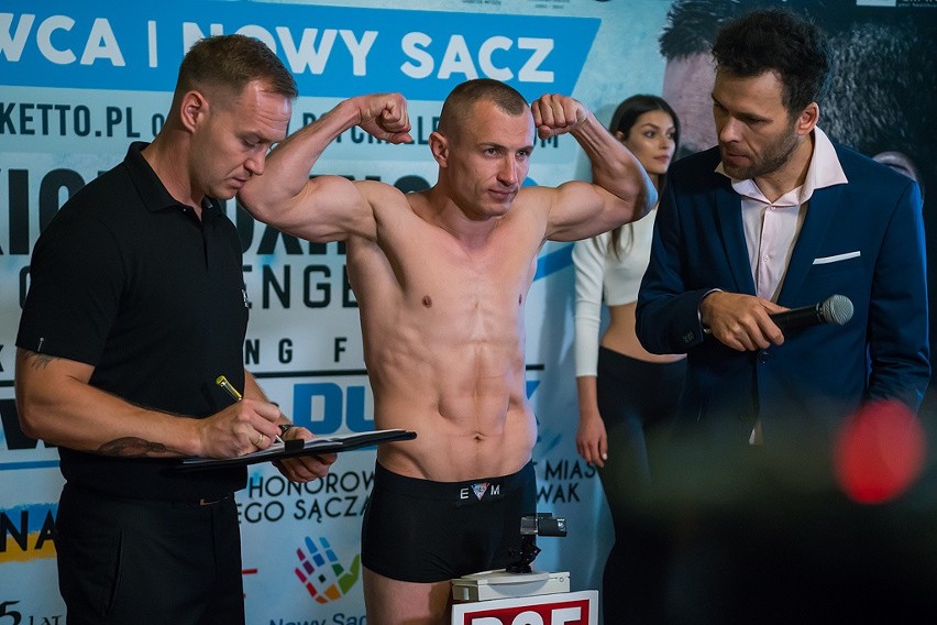 Ceremonia ważenia przed galą DSF Kickboxing Challenge 10