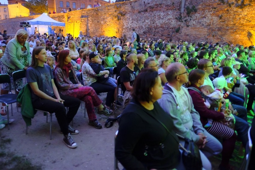 W ramach Festiwalu Teatrów Ulicznych Teatr Baj Pomorski...