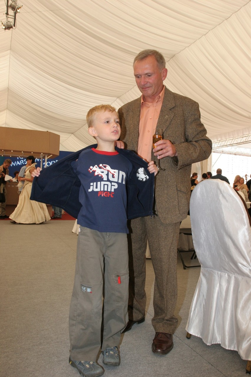 Marek Siudym z synem w 2005 roku