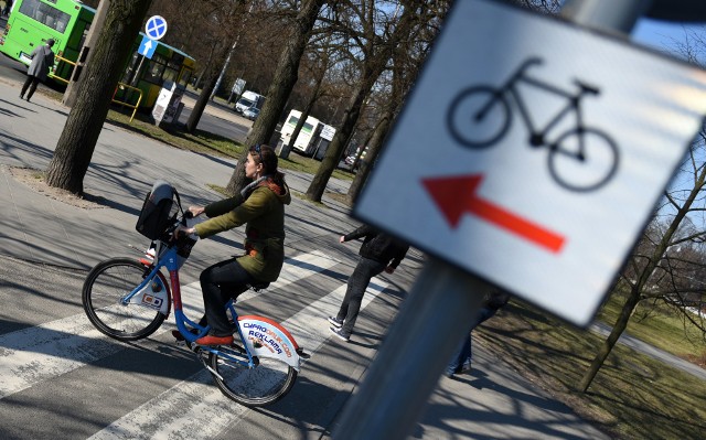 W Toruniu powstaje coraz więcej ścieżek rowerowych