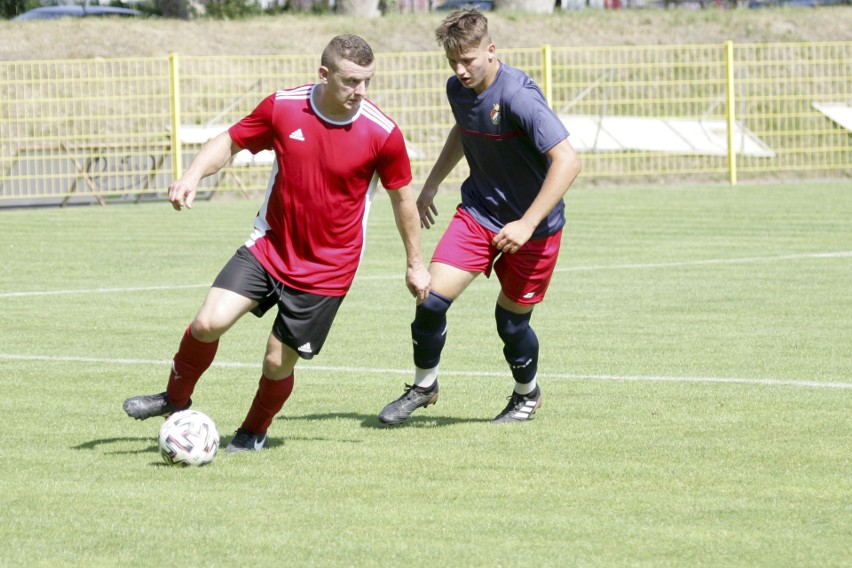 KS Gryf Słupsk - Chrobry Charbrowo 6:1. Wyniki klasy okręgowej