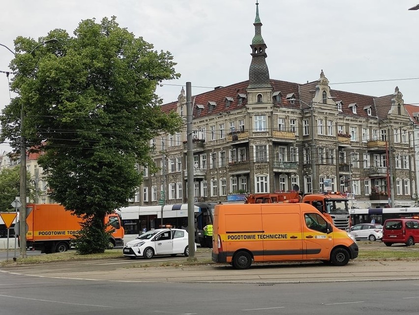 Na placu Kościuszki w Szczecinie wykoleił się tramwaj. Mogą być utrudnia w ruchu