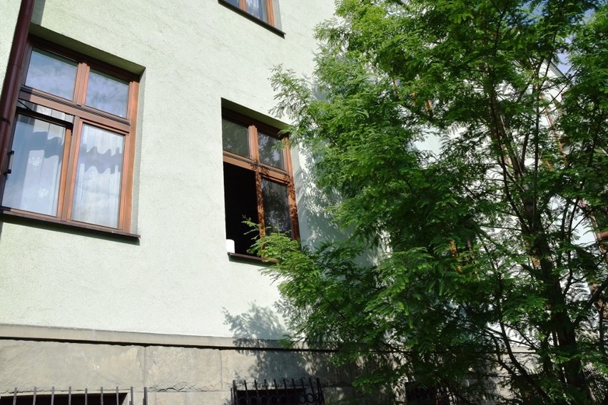 Pożar w Domu Księży Emerytów w Bielsku-Białej. Nie żyje 74-letni ksiądz Franciszek Janczy ZDJĘCIA