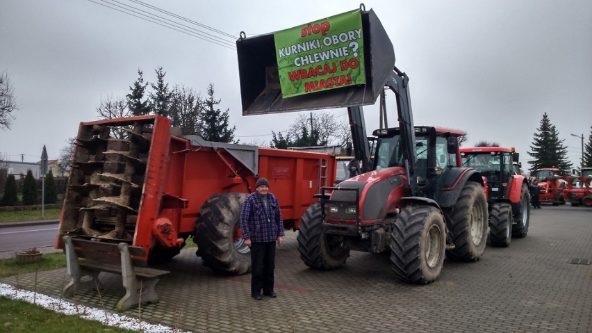 Rolnicy pikietują w Dobrczu. Napływowi nie mogą blokować inwestycji! [wideo]