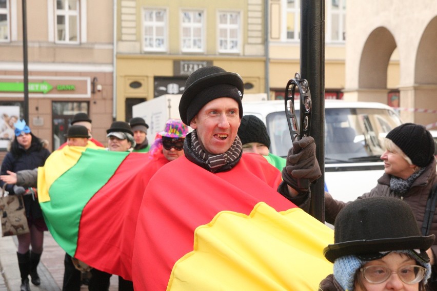 Festyn fundacji Jednorogów na opolskim Rynku.