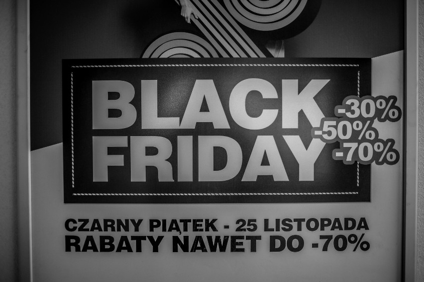Black Friday 2018. Promocje, czym jest "Czarny piątek" oraz kiedy wypada? Które sklepy wprowadzą promocje na Black Friday 2018?
