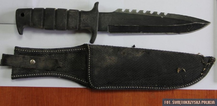 Policjanci znaleźli nóż, którym według ich ustaleń grożono...