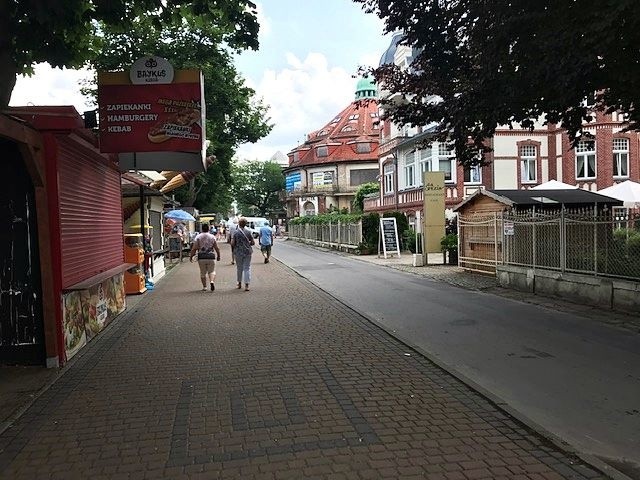 Początek wakacji w Międzyzdrojach. Chwilę przed najazdem turystów. Zobacz zdjęcia 