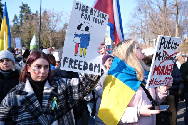 Protest pod ambasadą Rosji 