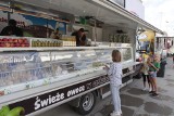 Foodtrucki w Gliwicach. Jesienny Festiwal Smaków przy hali Arena Gliwice ZDJĘCIA