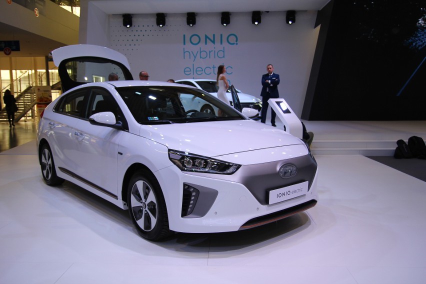 Hyundai Ioniq Electric...