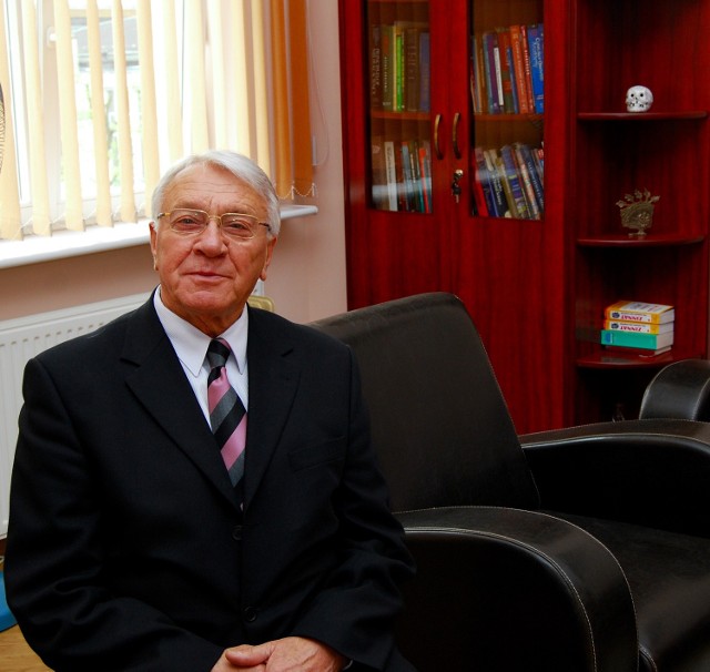 Profesor Witold Woźniak zmarł w wieku 81 lat.