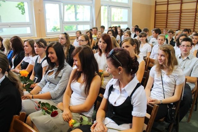 Część uczniów przyznała także, że wykorzysta najbliższe 2 miesiące pracując za granicą. Planują wyjazdy m.in. do Holandii, Wielkiej Brytanii i Niemiec.