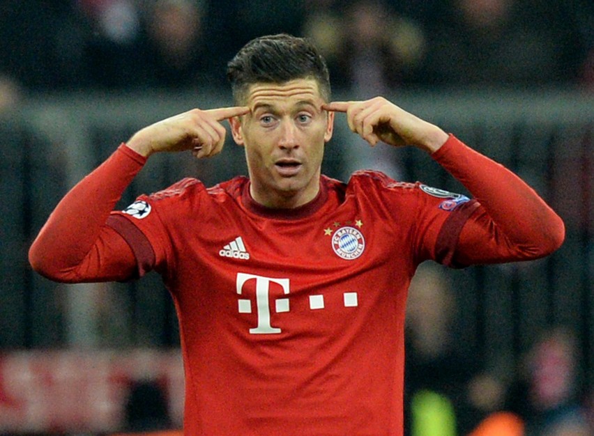 Lewandowski obudził Bayern i zagra w ćwierćfinale Ligi...