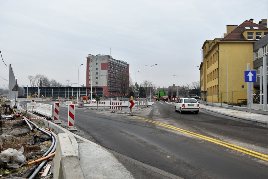 Centrum przesiadkowe Opole Wschodnie. Nowa organizacja ruchu...