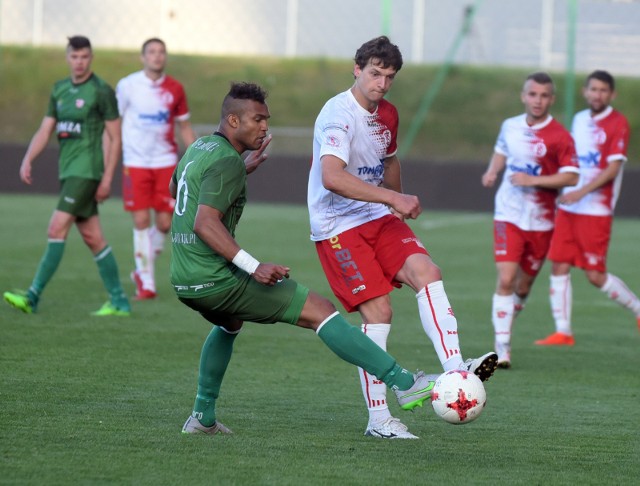 Reinaldo Melao zdobył wyrównującego gola dla ŁKS Łomża w wyjazdowym meczu z Lechią Tomaszów Mazowieckie (1:1)