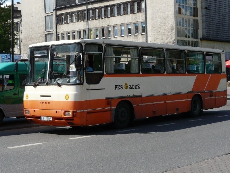 Autobusy łódzkiego PKS kursują do Łodzi z osiedla Bugaj i...