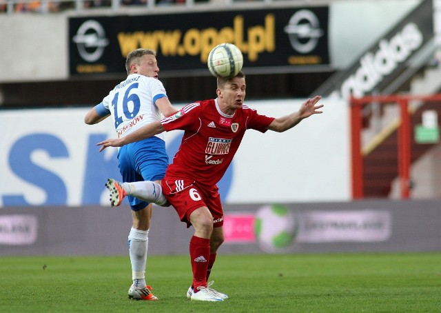 Piast Gliwice podejmuje dzisiaj Lecha Poznań. Oba zespoły ostatnio wyraźnie zawodzą