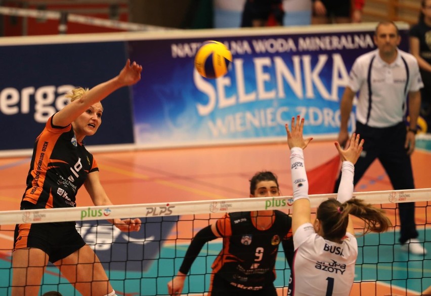 9. ANNA MIROS (Chemik Police) - 354 pkt