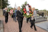 Krzyż pojednania w Radomicach. Upamiętniono ofiary pancernej bitwy