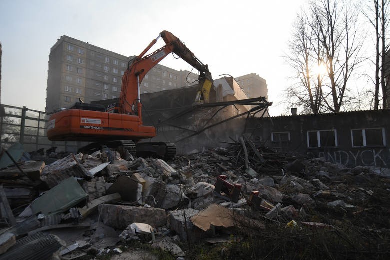 Wyburzenie hali w Katowicach