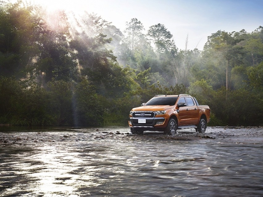 Ford Ranger utrzymuje pozycję lidera sprzedaży w Europie,...