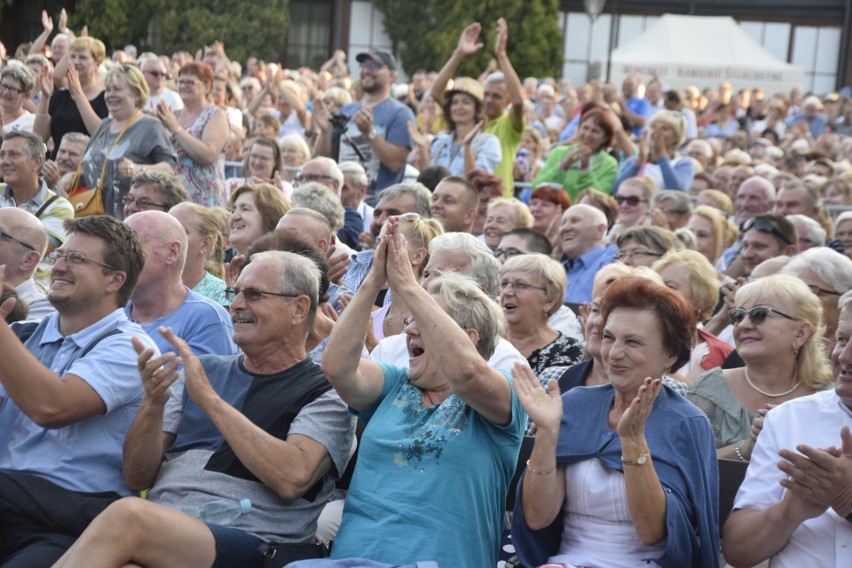 Największe gwiazdy polskiego kabaretu przyciągnęły do...