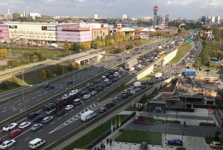 Wypadek na DTŚ w Katowicach. Ogromne korki w centrum 