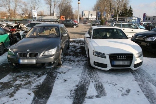 Grupa poruszała się po terenie całej Polski samochodami marki Audi A5 koloru białego oraz BMW kombi koloru grafitowego-szarego na niemieckich tablicach rejestracyjnych