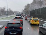 Kraków. Kierowcy psioczą na nowe rondo na Jasnogórskiej. Jest bezpieczniej, ale są i spore korki