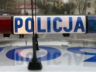 Policjanci natychmiast zareagowali na zgłoszenie mieszkanki i złapali złodziei na gorącym uczynku.