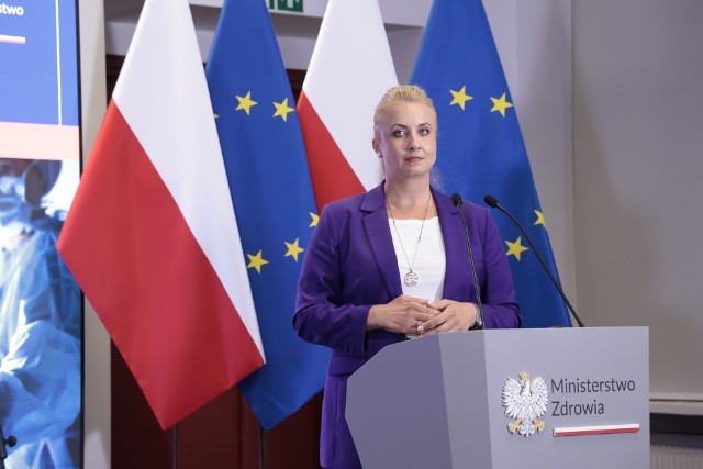 Minister Katarzyna Sójka o zwiększeniu środków finansowych przeznaczonych na wsparcie SOR: Do 1,5 mld zł zostaną zwiększone środki finansowe przeznaczone na wsparcie Szpitalnych Oddziałów Ratunkowych, w ramach Funduszu Medycznego.