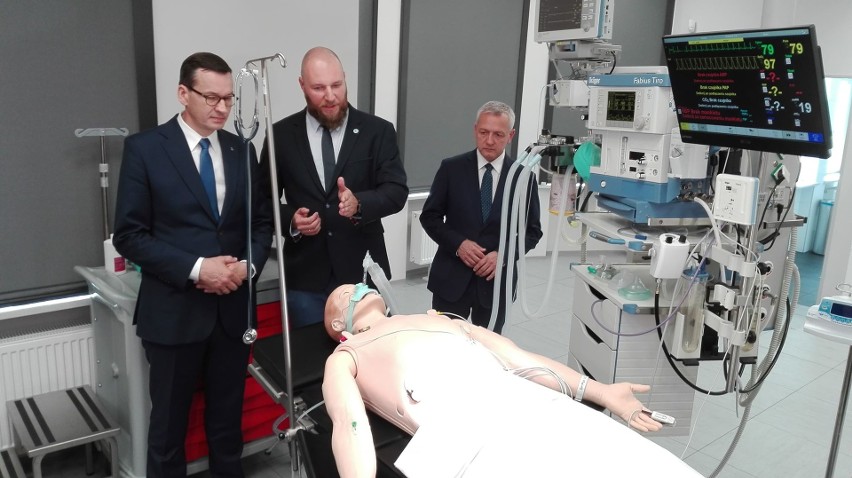 Mateusz Morawiecki w Zabrzu: W Centrum Symulacji Medycznej przedstawił mapę inwestycji 