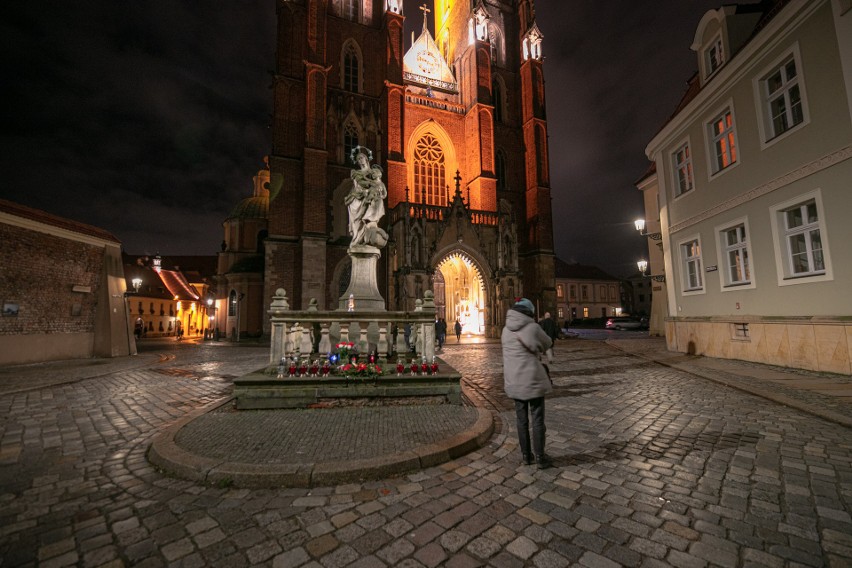 Pasterka 2022 w katedrze wrocławskiej.
