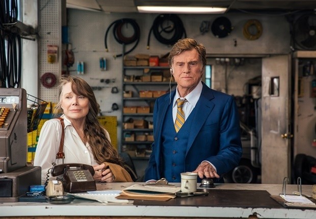 Sissy Spacek i Robert Redford grają parę po przejściach. Z...