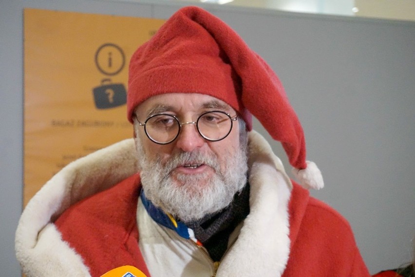 Do Łodzi przyleciał z Laponii przez Londyn święty Mikołaj
