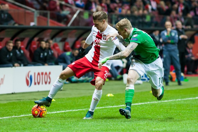 11.10.2015 warszawa pge narodowy stadion narodowy mecz polska irlandia eliminacje kwalifikacje do euro 2016 francja pilka nozna reprezentacja polski pzpn nz lukasz piszczek james mccleanfot. szymon starnawski / polska press