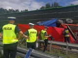 WYPADEK NA A4 ZABRZE: Kierowca TIR był uwięziony w kabinie WIDEO+ZDJĘCIA