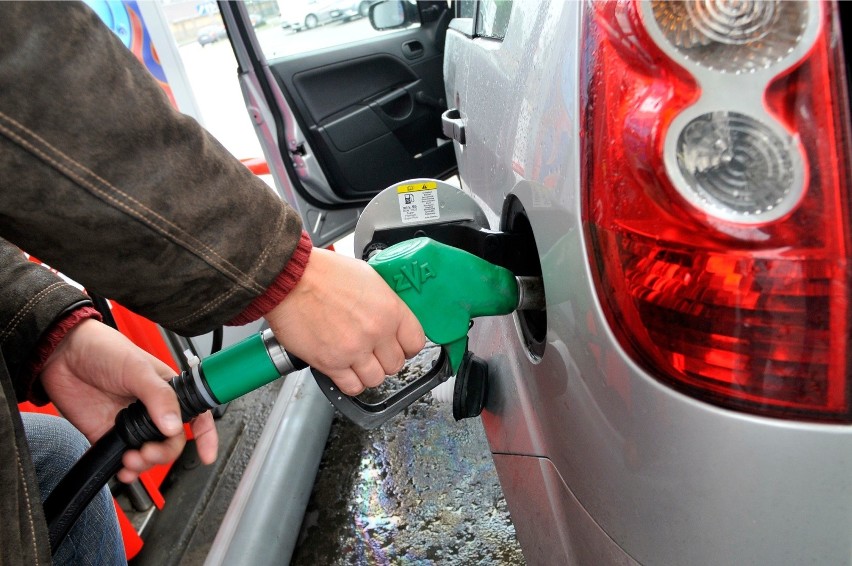 Ceny paliw. Po ile benzyna i diesel 21 pażdziernika 2022? Jest szansa na obniżki?