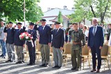 Mieszkańcy Tarnobrzega uczcili 78. rocznicę Powstania Warszawskiego. Prezydent Dariusz Bożek: "Jesteśmy tu po to, by pamiętać"  