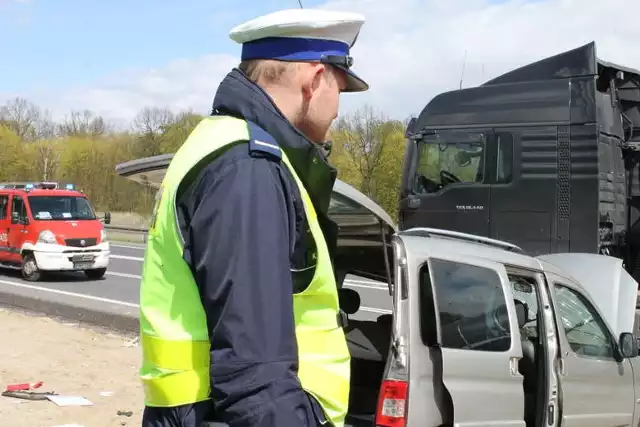 Do wypadku doszło w niedzielę nad ranem.