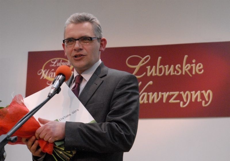 Wawrzyn naukowy otrzymał prof. Wojciech Strzyżewski