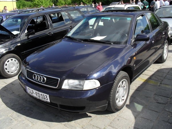 Audi A4, 1997 r., 1,6, klimatronic, ABS, 4x airbag,...