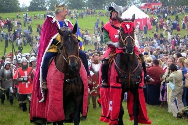 Członkowie Kozienickiego Stowarzyszenia Rekonstrukcji Historycznych przygotują turniej rycerski, który będzie jedną z atrakcji obchodów bitwy.