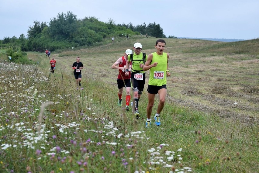 Trasy biegów - półmaratonu i „dychy” wytyczone były przez...