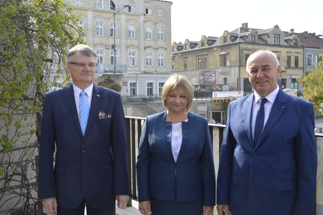 W końcu wiadomo, że kandydatem PiS w walce o fotel burmistrza Gorlic będzie radny Ryszard Ludwin (pierwszy od prawej)