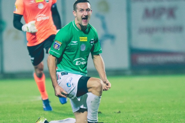 Damian Jakubik, strzelec gola dla Radomiaka w meczu z Pogonią w Siedlcach.