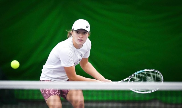 Dwie ostatnie edycje Australian Open Iga Świątek kończyła na 1/8 finału.